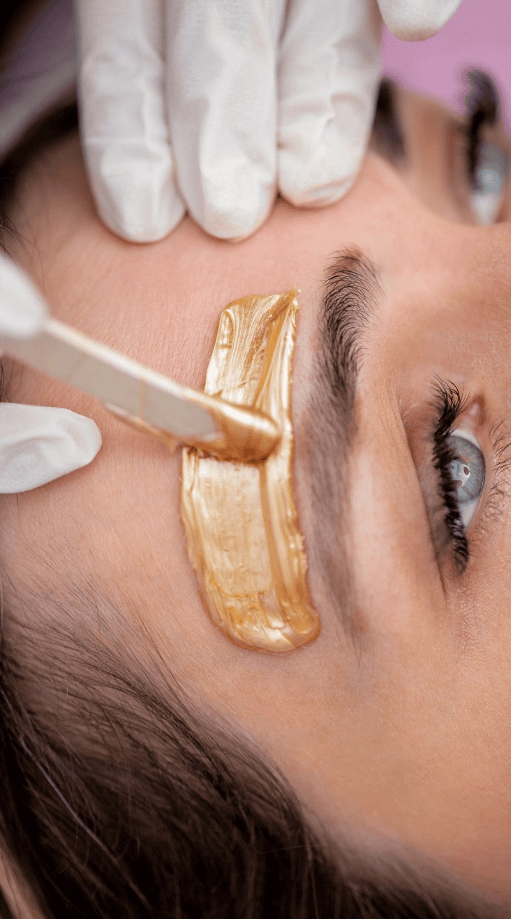 Eyebrow Wax & Tint